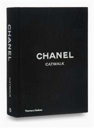 Chanel Catwalk: The Complete Collections από το Public