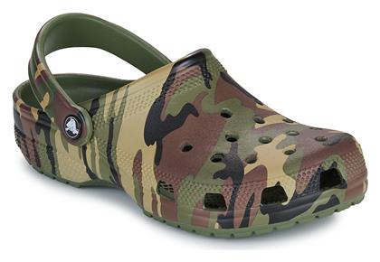 Crocs Classic Camouflage Γυναικεία Σαμπό Πράσινα
