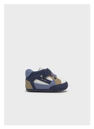 Mayoral Βρεφικά Sneakers Αγκαλιάς Γαλάζια