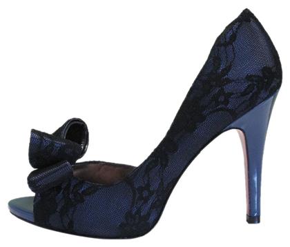 Paris Hilton Senorita Navy