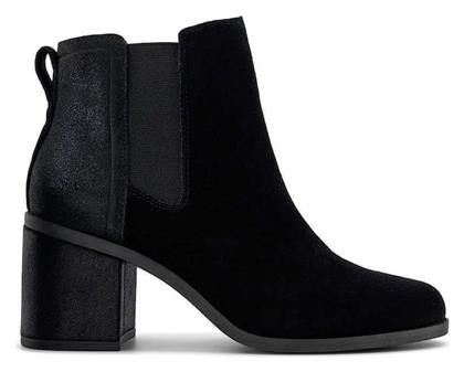 Toms
